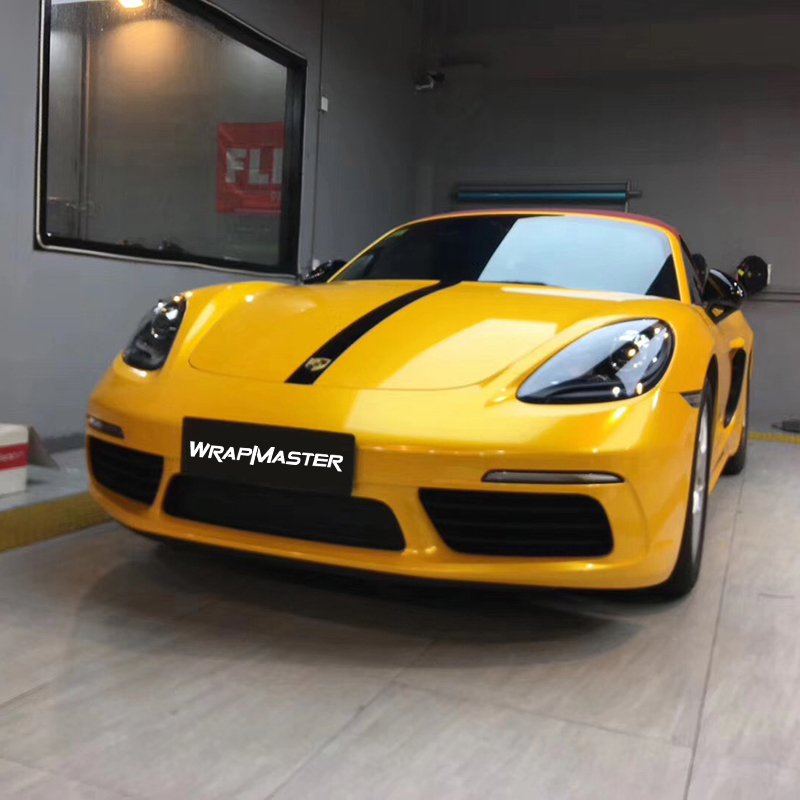 Jaune