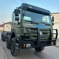 Camion de transport de marchandises H0w0 8*8 d'occasion, conduite à gauche, pour le transport de marchandises lourdes et la livraison d'équipements d'ingénierie