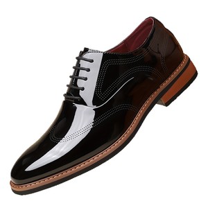 รองเท้าหนังทรงบรอกสไตล์อังกฤษแบบมันเงา ไซส์พลัส ปี 2026 สำหรับผู้ชาย รองเท้าทางการ - Product Image 5