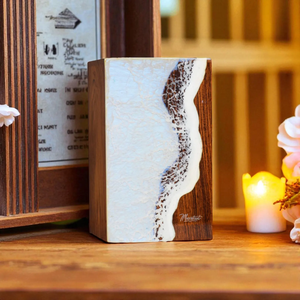 Mejores Ofertas: Urna Funeraria con Superficie Pulida de Madera y Resina Epoxi, Estilo Moderno, Urna Funeraria en Venta - Product Image 4