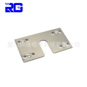 Plaque de mise à la terre solaire en acier inoxydable 304 à double pointe pour système de montage photovoltaïque, surface sablée - Product Image 1