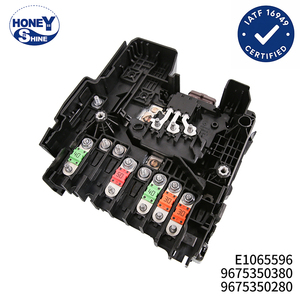 9675350380 9675350280 E1065596 Boîtier de gestion de <span class=keywords><strong>batterie</strong></span> BPGA, boîte à fusibles <span class=keywords><strong>pour</strong></span> Citroën <span class=keywords><strong>C4</strong></span> Picasso Grand SpaceTourer C5 Aircross - Product Image 1