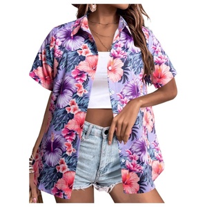 Camisa Hawaiana Corta Vintage con Cuello en V y Botones, Estampado Floral, Suave y Fresca para Verano, Blusa con Estampado Tropical, Manga Corta, Logotipo Frontal - Product Image 4