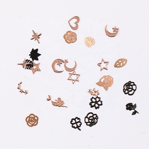 Paso Sico <span class=keywords><strong>2021</strong></span> 24 diseños 12 espacios en blanco Metal mixto patrón pequeño remache Retro colores Flor Mariposa corazón estrella Nail Art diseño 3D - Product Image 5