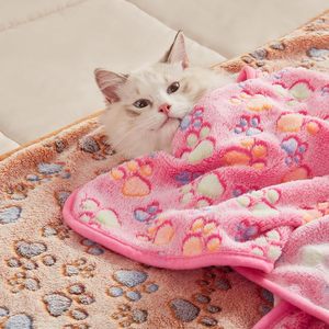 Manta Personalizada para Mascotas, Súper Suave y Esponjosa, de Felpa de Coral Premium, Manta de Franela para Perros, Cachorros y Gatos - Product Image 3