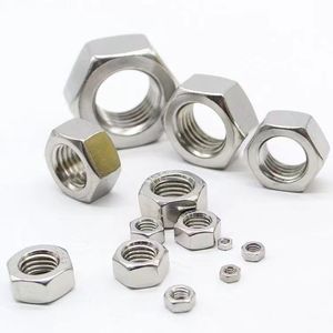 สกรูสแตนเลส 304 DIN934 M20 คุณภาพสูง ผลิตตามสั่งสำหรับงานก่อสร้าง - Product Image 1
