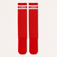 Chaussettes hautes personnalisées de haute qualité pour femmes, avec logo intégré, élégantes et tendance, fourniture OEM