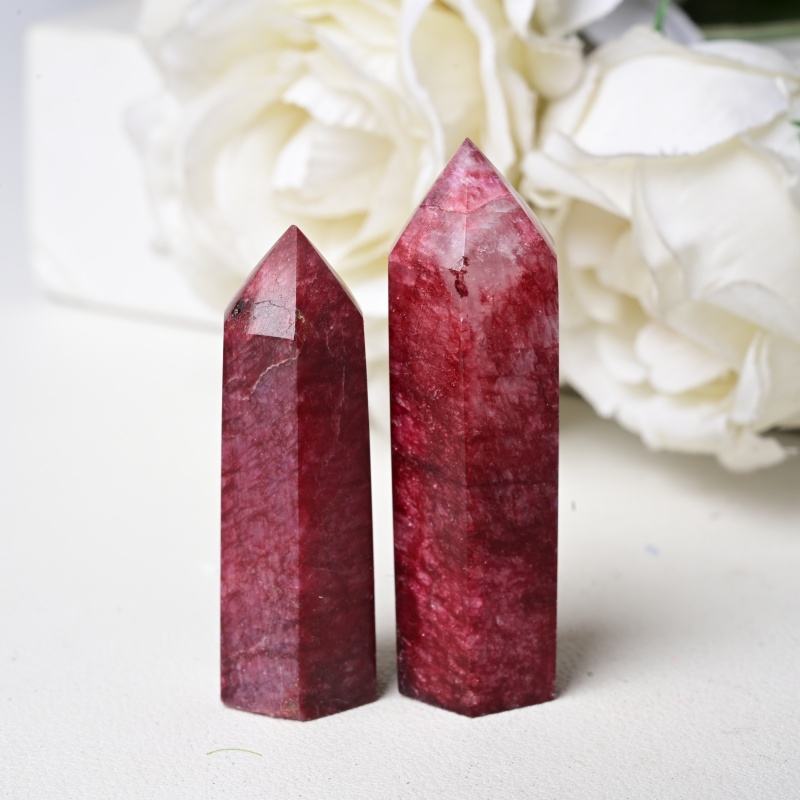 เสาแสงจันทร์แดง