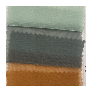 Venta al <span class=keywords><strong>por</strong></span> mayor 100% poliéster 50GSM lirio satén estampado colorido <span class=keywords><strong>tela</strong></span> <span class=keywords><strong>de</strong></span> gasa para ropa <span class=keywords><strong>precio</strong></span> <span class=keywords><strong>por</strong></span> <span class=keywords><strong>metro</strong></span> - Product Image 4