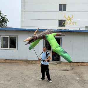Nuevo y Fresco Hada Inflable Verde con Forma de <span class=keywords><strong>Halcón</strong></span> para Mochila, Ideal para Actividades de Exhibición en Zoológicos - Product Image 1