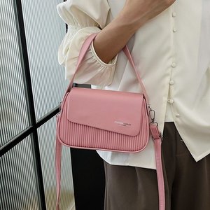 Nouveauté <span class=keywords><strong>sac</strong></span> <span class=keywords><strong>pour</strong></span> femmes 2025 luxe Texture <span class=keywords><strong>large</strong></span> <span class=keywords><strong>bandoulière</strong></span> <span class=keywords><strong>sac</strong></span> carré concepteur mode Simple <span class=keywords><strong>sac</strong></span> à <span class=keywords><strong>bandoulière</strong></span> <span class=keywords><strong>pour</strong></span> dames - Product Image 3