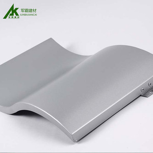 Panel de Aluminio Curvo Junba Jiancai con Recubrimiento PVDF, Ignífugo, Diseño Moderno para Exteriores, Longitud Personalizada - Product Image 1