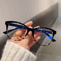 Lunettes DL transparentes anti-lumière bleue, lunettes œil de chat pour femmes, lunettes optiques claires, montures de lunettes