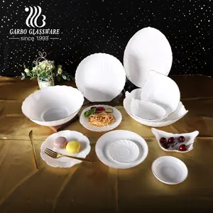 Service de table en verre opale, vaisselle en verre d'opale blanche, 8 "assiette en verre avec coquille design assiette à lait, plat d'hôtel à usage domestique