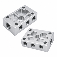 Bloc de collecteur pneumatique compact en aluminium 6082, à ports croisés, pour usinage CNC industriel multi-axes de composants personnalisés