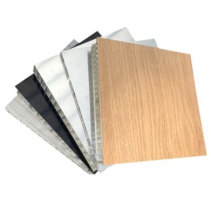 Fabricant de panneaux en aluminium nid d'abeille, texture de tissu grain de bois, toucher agréable, profilés entièrement en aluminium pour la maison - Product Image 1