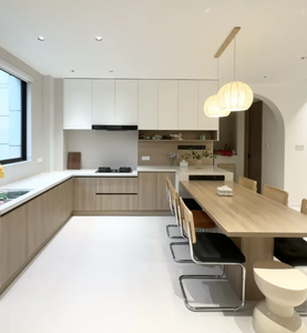 Armoires de cuisine de luxe Design raffiné Matériau durable Caractéristiques réfléchies pour les maisons Disposition fonctionnelle Armoires de cuisine Évier - Product Image 3