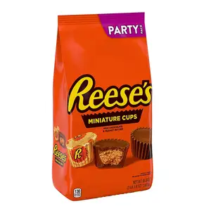 REESE'S Miniatures Milk Chocolate Peanut Butter Cups Candy, Bulk Halloween Candy, 35.6 oz Party Bag