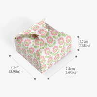 Boîte cadeau de mariage carrée rigide rose en gros avec laminage mat, gaufrage, motif floral, taille personnalisée, emballage artisanal pour biscuits et bonbons