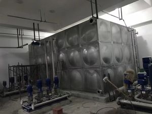 Réservoir d'eau isolé en acier inoxydable - Product Image 4