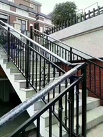 Système de garde-corps en acier moderne, écologique, résistant à la rouille, facile à assembler, cadre métallique thermolaqué, escaliers modélisés en 3D
