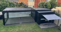 Système de toit à lames en aluminium avec revêtement en poudre pour jardin avec fonctionnement motorisé/manuel