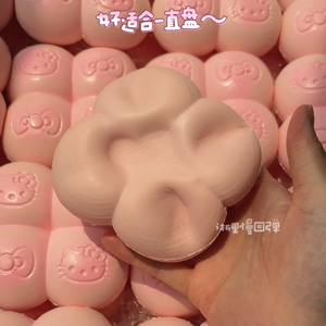 ของเล่นบีบลดความเครียดจากจีน ขายส่ง ของเล่นบีบรูปทรงอิโมติคอน โคน PU แซนวิช คุกกี้ วาฟเฟิล เค้ก ของเล่นจำลองแบบคืนตัวช้า สำหรับเด็กอายุ 14 ปีขึ้นไป เหมาะสำหรับทุกเพศ - Product Image 4