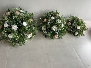 Nuova Sfera di Fiori Artificiali da 60cm 70cm 80cm con <span class=keywords><strong>Rose</strong></span> Bianche e Vegetazione per Matrimoni, San Valentino, Ringraziamento, Tavoli e Palcoscenici - Product Image 3