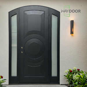 מותאם אישית מודרני עץ אלון חיצוני מעץ אלון מהגוני שחור עץ מלא חזית קשתי דלת כניסה עם 2 sidelming לבית - Product Image 1