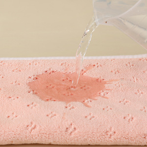 Juego de toallas de coral Jin Ao de 35x75cm y 70x140cm, suaves, absorbentes y de secado rápido para uso doméstico. - Product Image 1