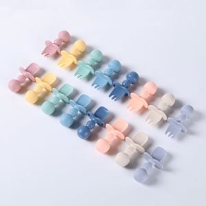 Cuchara y Tenedor Pequeños de Silicona para Niños, Vajilla Transfronteriza en Stock para Entrenamiento de Bebés, Diseño Sólido - Product Image 3