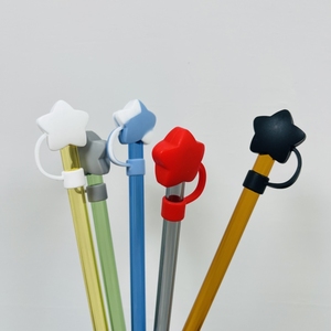 Nuevas Cubiertas de Silicona/PVC Antipolvo en Forma de Estrella de 10 Colores y 10 mm/0.4 Pulgadas, Compatibles con Vasos de 30 y 40 Onzas de Todas las Marcas - Product Image 2