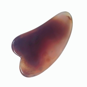 Plaque de gua sha en agate rouge en forme de V, outil en pierre naturelle pour massage relaxant du visage et du corps - Product Image 1