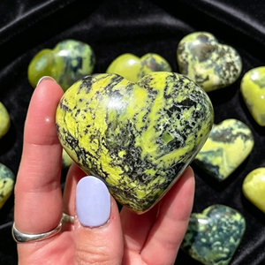 Wholesale Polished <b>Crystal</b> Heart Gemstone Drillable Pendant Beads Gift DIY <b>Crystal</b> Bracelet Healing Wicca Ritual Home Decor - Product Image 2
