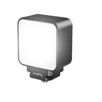 Mini lampe vidéo LED magnétique avec USB Type-C pour caméras d'action, température de couleur 3000K-6000K, luminosité à 2 niveaux