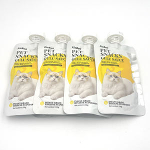 Yavina 100g Alimento Húmedo Orgánico para Gatos y Perros con Alto Contenido de Proteínas, con Salsa Gulu - Fórmula con Partículas de Carne - Product Image 6