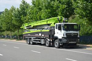 Pompe à béton montée sur <span class=keywords><strong>camion</strong></span> ZLJ5460THBKF 62X-6RZ 4 essieux 62m <span class=keywords><strong>avec</strong></span> flèche à 6 sections - Product Image 6