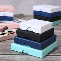 Caja de Joyería Ranurada de Cartón Portátil, Caja de Embalaje de Lujo para Anillos y Collares, Cajas de Regalo de Papel al por Mayor con Forro de Esponja