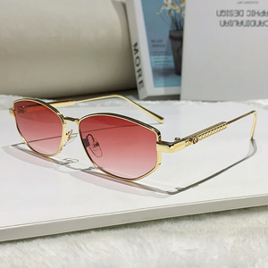 SPEN แว่นตากันแดดสี่เหลี่ยมผืนผ้าสำหรับผู้หญิงเลนส์ไล่ระดับสีแบบ UV400ขอบเต็มแว่นตาแฟชั่นลำลอง - Product Image 2