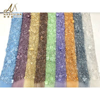 Tissu en dentelle de voile suisse blanc brodé de sequins, dentelle brodée personnalisée avec perles lourdes et tube, tissu de dentelle nuptiale