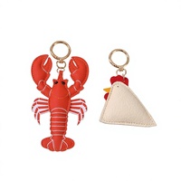 Nouveau porte-clés dessin animé écrevisse, breloque de sac homard, pendentif de sac à dos ours, porte-clés en cuir thème anime, cadeaux pour femmes et étudiantes