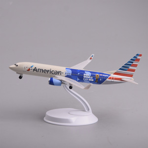 Modelo <span class=keywords><strong>de</strong></span> Avión <span class=keywords><strong>de</strong></span> Metal Fundido a Presión <span class=keywords><strong>de</strong></span> 20 cm <span class=keywords><strong>de</strong></span> <span class=keywords><strong>American</strong></span> <span class=keywords><strong>Airlines</strong></span> con Diseño Especial Boeing 737-800 y Tren <span class=keywords><strong>de</strong></span> Aterrizaje - Product Image 1