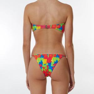 Vêtements <span class=keywords><strong>de</strong></span> plage personnalisés <span class=keywords><strong>de</strong></span> haute qualité à imprimé fruits Ensemble 2 pièces Bikini à fond <span class=keywords><strong>de</strong></span> perles pour femmes <span class=keywords><strong>Maillot</strong></span> <span class=keywords><strong>de</strong></span> <span class=keywords><strong>bain</strong></span> bandeau à nœud Service OEM - Product Image 2