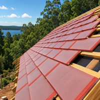 Système de toiture photovoltaïque intégré en tuiles métalliques revêtues de pierre pour villas résidentielles et bâtiments commerciaux