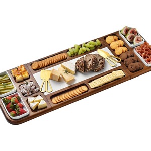 Planche à fromage en bois d'acacia avec compartiments pour servir et déguster - Product Image 1
