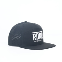 Casquettes perforées en nylon imperméable de haute qualité à 7 panneaux, broderie personnalisée, découpe au laser, avec cordon