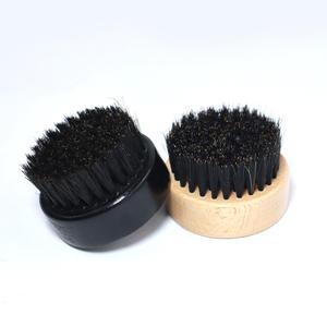 Brosse à barbe et <span class=keywords><strong>moustache</strong></span> en bois <span class=keywords><strong>de</strong></span> hêtre, petite, ronde, noire et <span class=keywords><strong>de</strong></span> couleur naturelle, avec poils <span class=keywords><strong>de</strong></span> sanglier, pour hommes, pour le coiffage des poils <span class=keywords><strong>de</strong></span> la barbe - Product Image 3