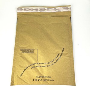 Sac d'expédition en papier kraft imprimable avec logo personnalisé, sac d'expédition en papier kraft jaune écologique et biodégradable, emballage pour vêtements - Product Image 2