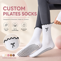 Chaussettes de Pilates antidérapantes de qualité supérieure, fabriquées en usine directe, avec volants personnalisés, pour studio de Pilates