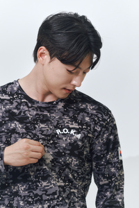 ROKA เสื้อยืดแขนยาวลายพรางดิจิตอลสไตล์เกาหลีผู้ชาย'เสื้อผ้ากีฬากลางแจ้งแบบลำลอง 100% โพลีเอสเตอร์น้ำหนักเบา - Product Image 5